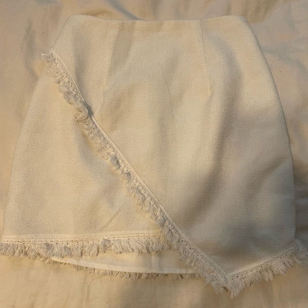 Super down - Savana frayed hem skirt